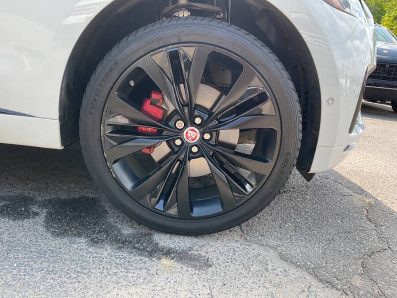 2019 Jaguar F-PACE S