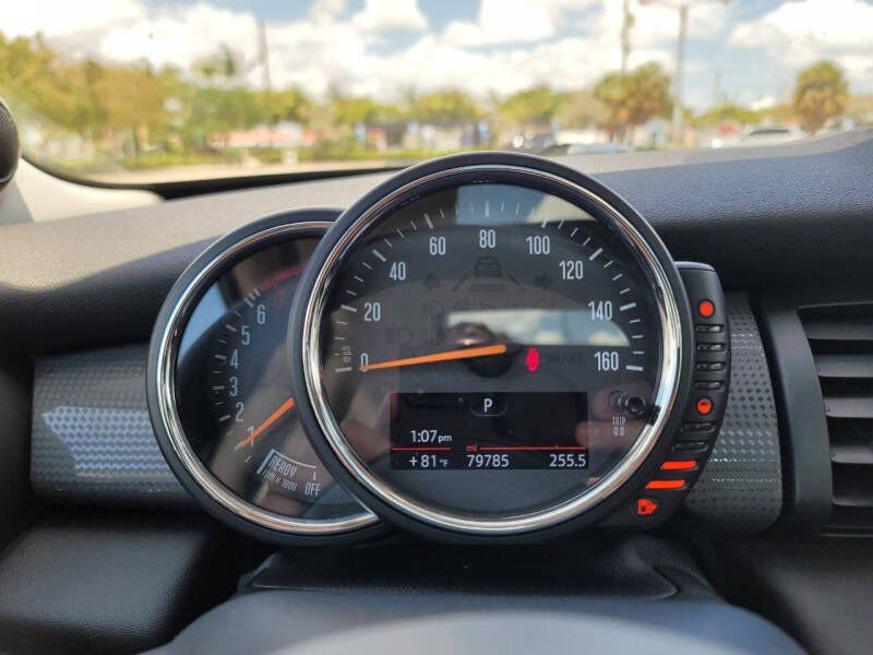 2015 MINI Hardtop 2 Door Cooper