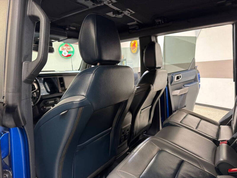 2021 Ford Bronco First Edition Advanced