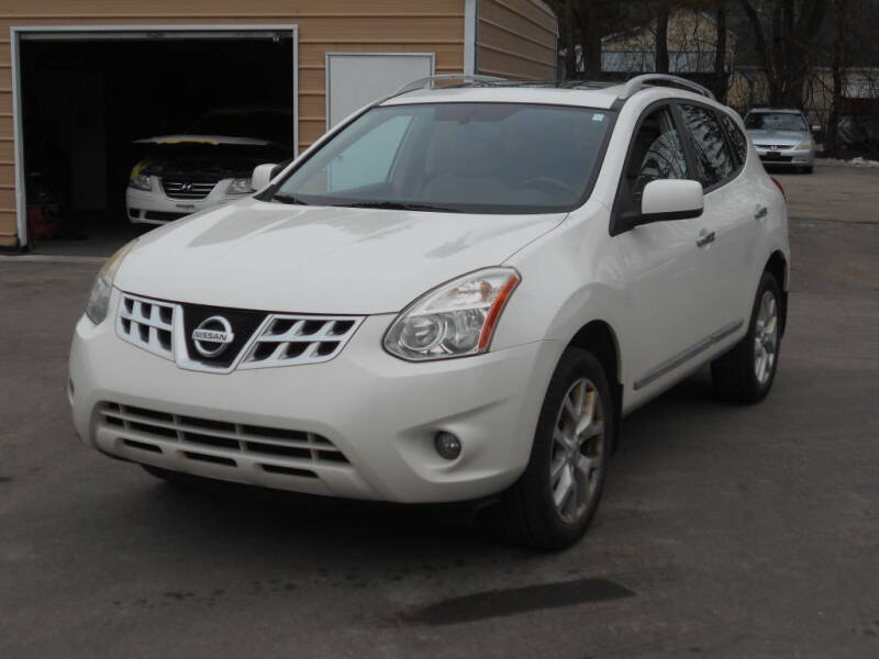 2011 Nissan Rogue for sale at MT MORRIS AUTO SALES INC in Mount Morris MI