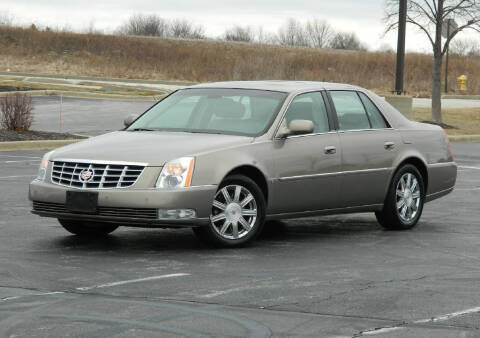 2007 Cadillac DTS for sale at MOKENA AUTOMOTIVE INC in Mokena IL