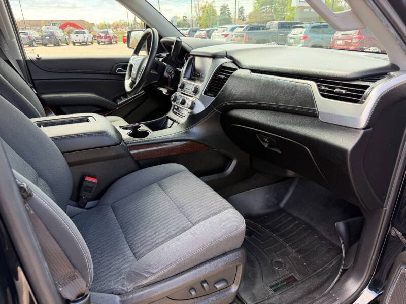 2017 GMC Yukon SLE