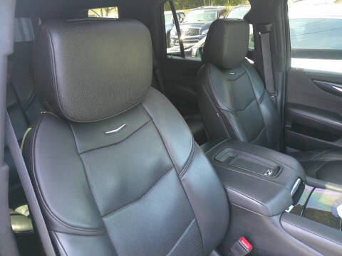 2016 Cadillac Escalade Platinum