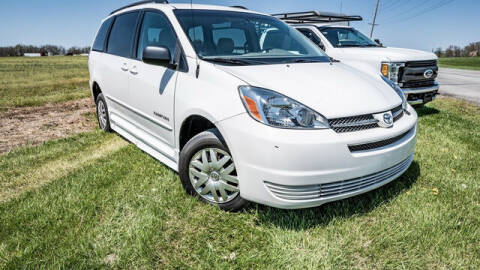 2005 Toyota Sienna for sale at Fruendly Auto Source in Moscow Mills MO