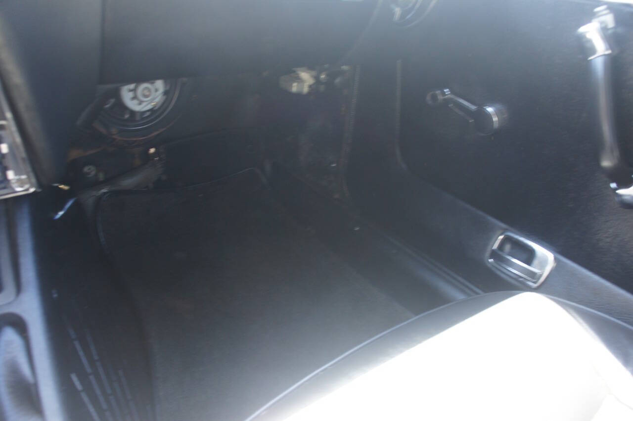 1973 Datsun 240Z 16