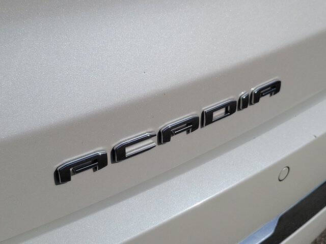 2021 GMC Acadia Denali