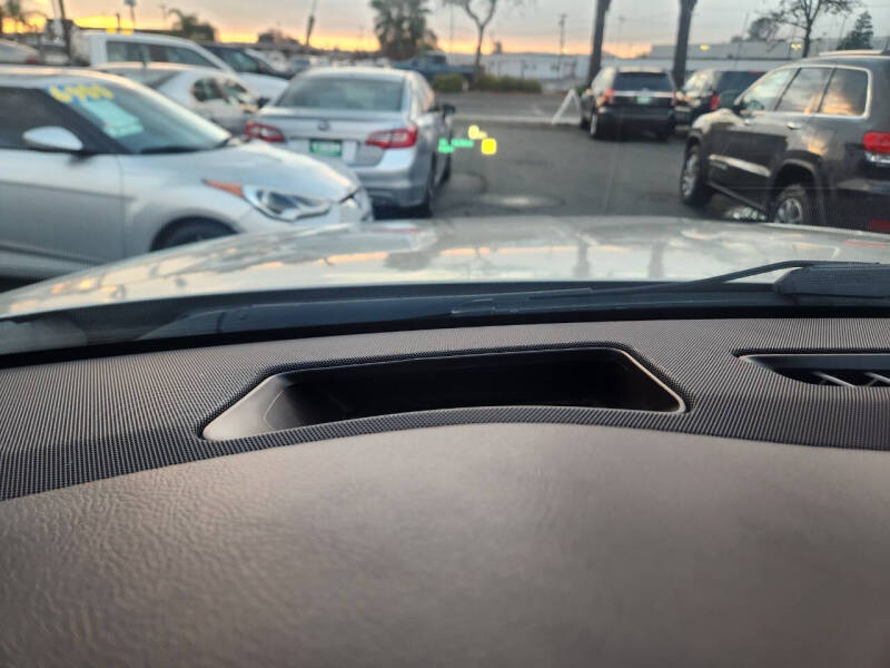 2015 Cadillac Escalade Luxury