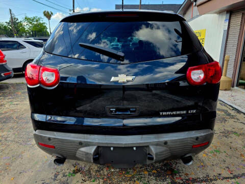 2011 Chevrolet Traverse LTZ