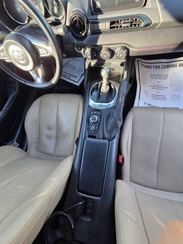 2017 Mazda MX-5 Miata RF Club