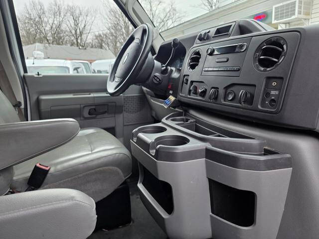 2013 Ford E-Series E-250