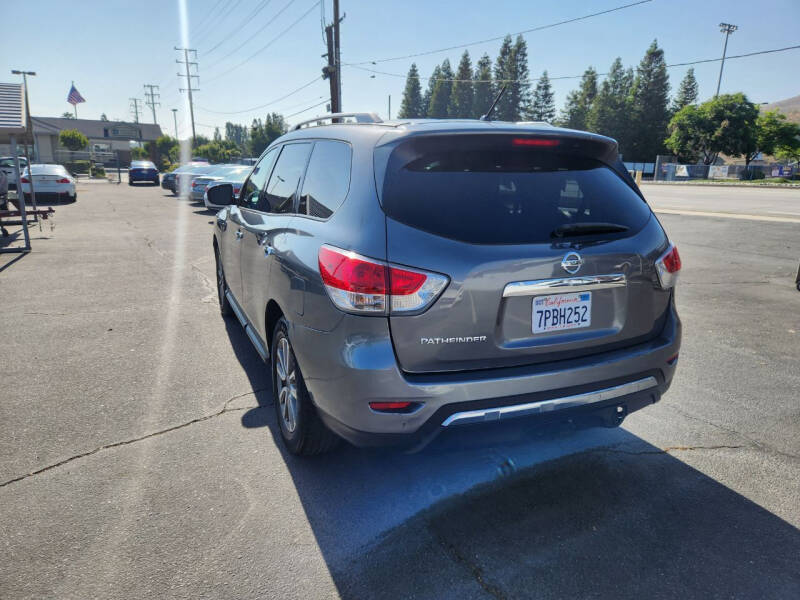 2015 Nissan Pathfinder S