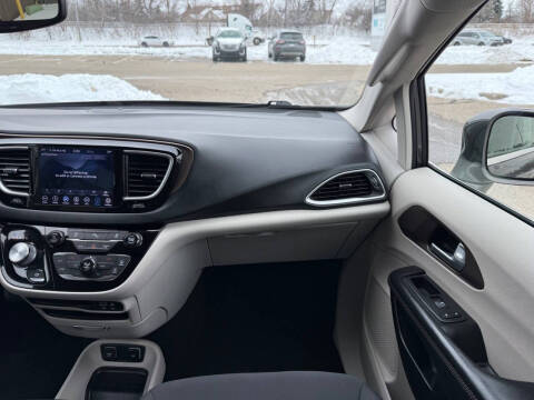 2019 Chrysler Pacifica Touring Plus