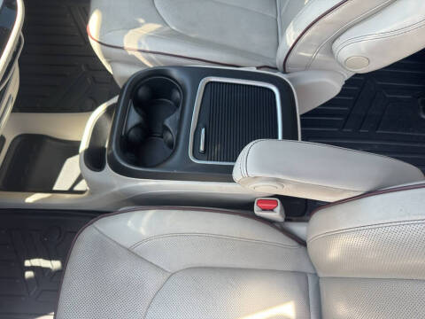 2020 Chrysler Pacifica Limited