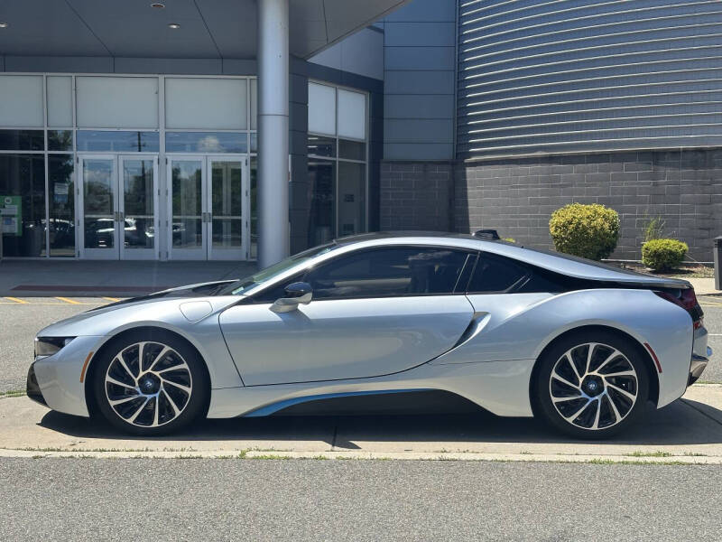 2016 BMW i8