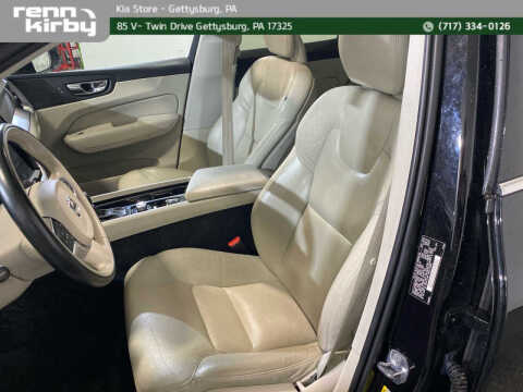 2019 Volvo XC60 T6 Momentum