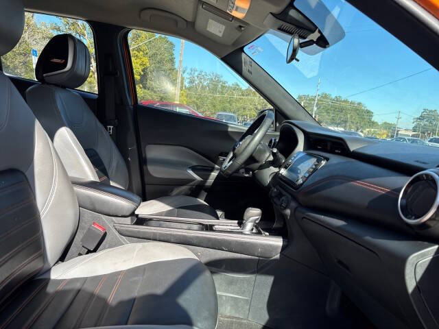 2023 Nissan Kicks SR