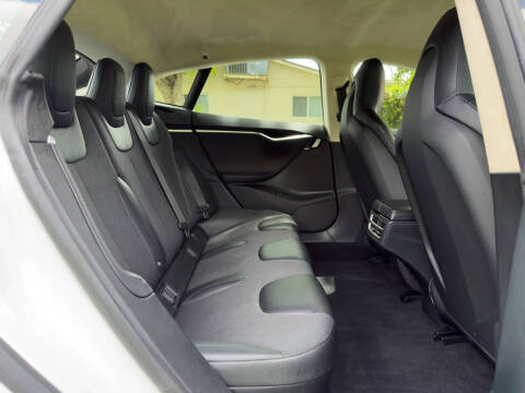 2016 Tesla Model S