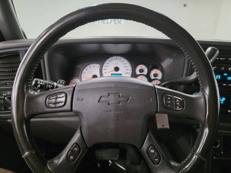 2004 Chevrolet Silverado 1500 SS