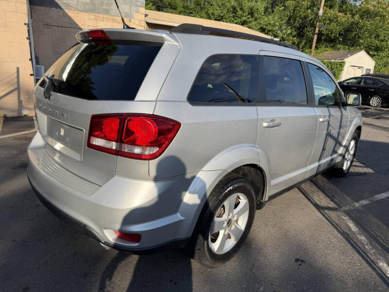 2011 Dodge Journey Mainstreet