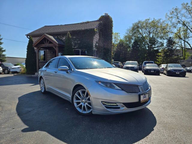 2014 Lincoln MKZ for sale at Little House of Cars in Crystal Lake IL