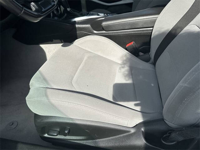 2023 Chevrolet Camaro LT