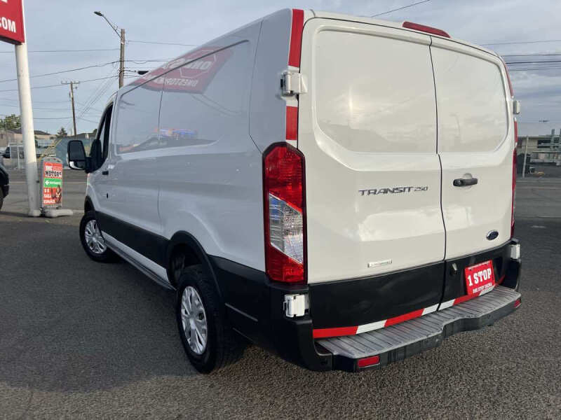 2022 Ford Transit