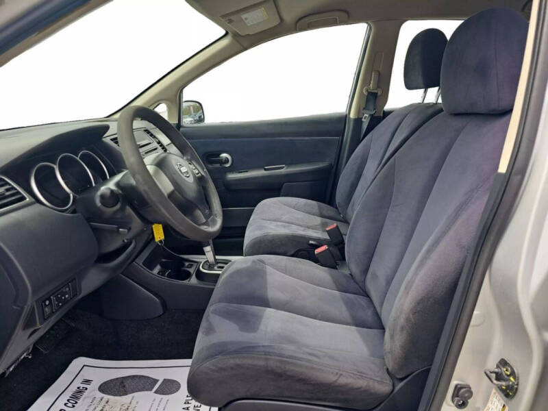 2008 Nissan Versa 1.8 S