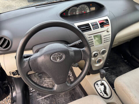 2008 Toyota Yaris