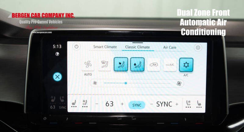 2024 Volkswagen Atlas Cross Sport SE 4Motion