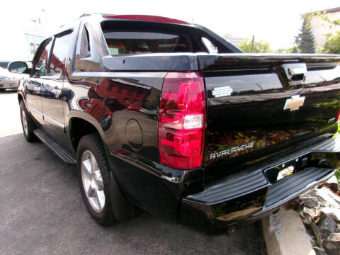 2012 Chevrolet Avalanche LTZ