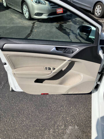 2015 Volkswagen Golf SportWagen TSI S