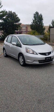 2013 Honda Fit for sale at iDrive in New Bedford MA