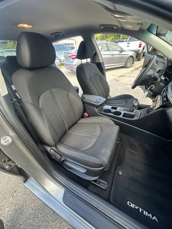 2016 Kia Optima LX