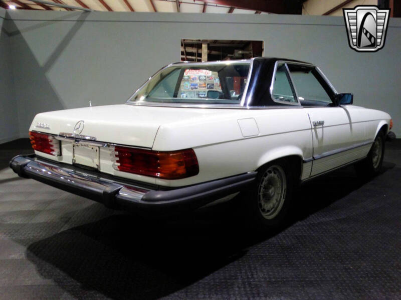 1984 Mercedes-Benz 380-Class 380 SL