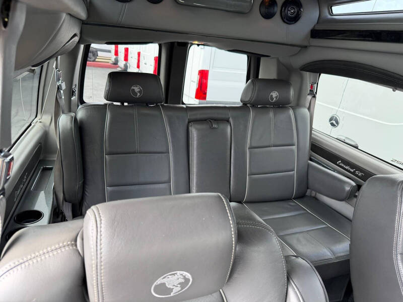 2017 Chevrolet Express 2500