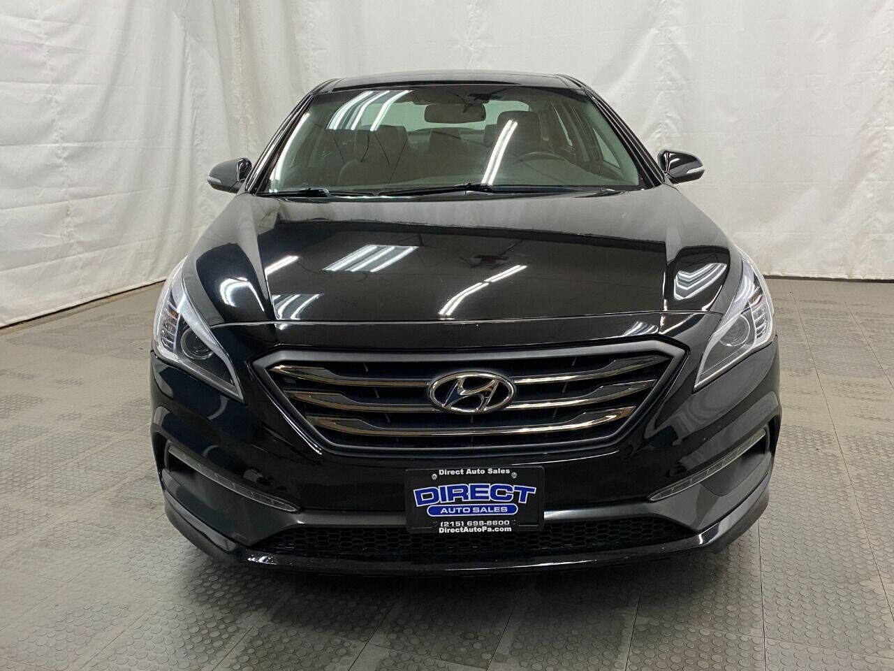 2016 Hyundai Sonata Limited 4dr Sedan PZEV - Black exterior view 3