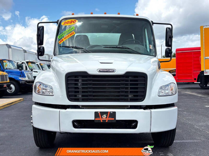 2020 Freightliner M2 106