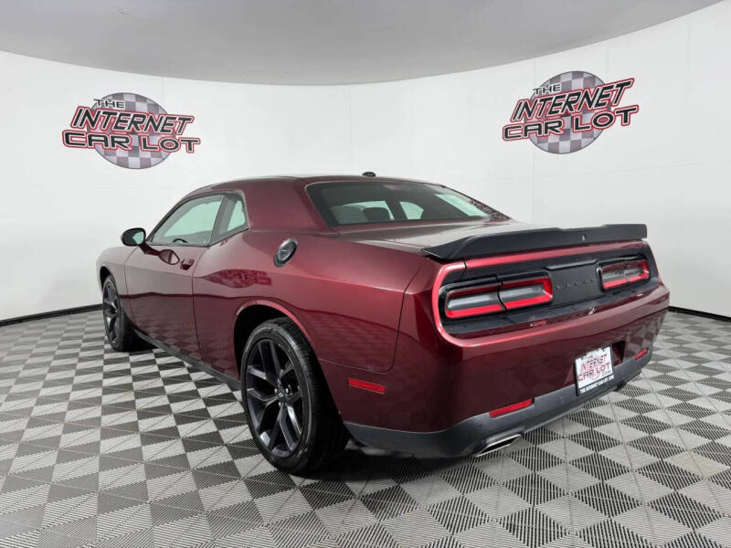 2021 Dodge Challenger SXT