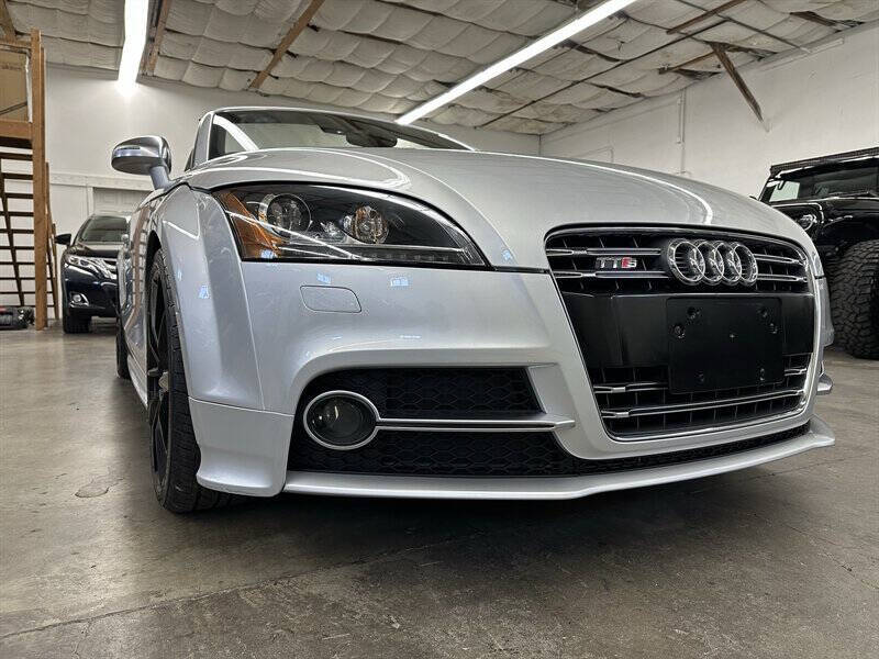 2011 Audi TTS 2.0T quattro Prestige
