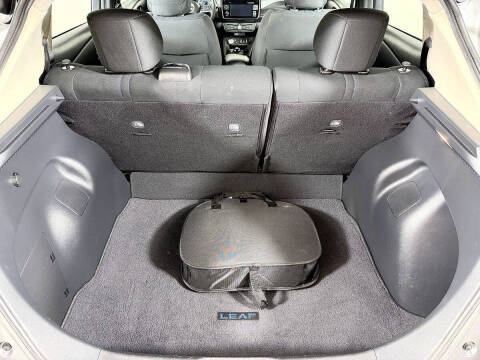 2019 Nissan LEAF SV