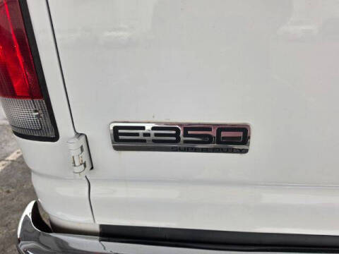 2009 Ford E-Series E-350 SD