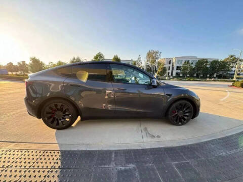 2024 Tesla Model Y Performance