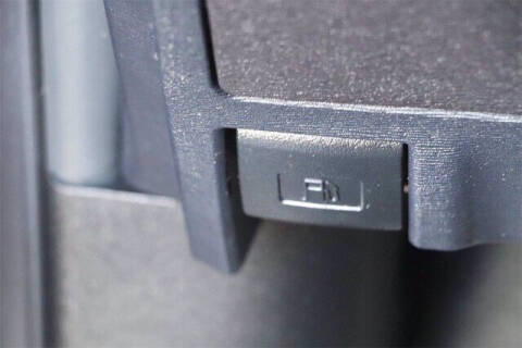 2017 Toyota Sienna SE 8-Passenger