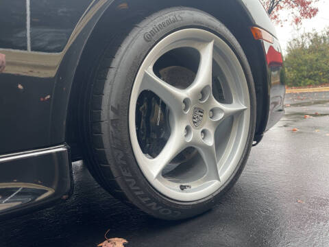 2003 Porsche 911 Carrera