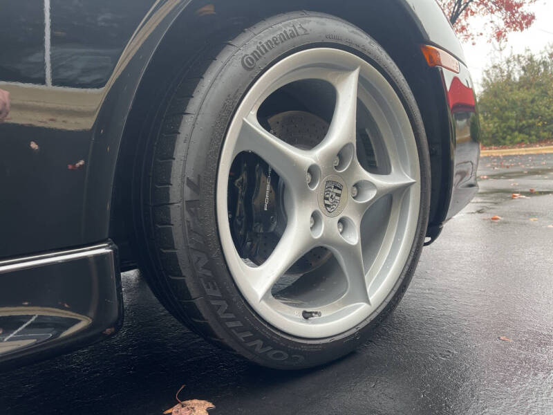 2003 Porsche 911 Carrera