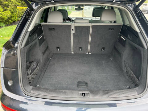 2018 Audi Q5 2.0T quattro Premium Plus