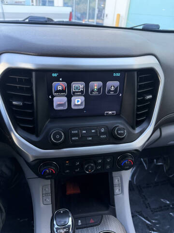 2019 GMC Acadia SLT-1