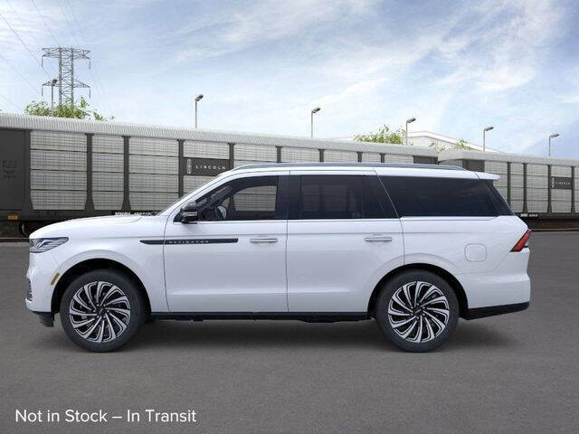 2025 Lincoln Navigator Black Label
