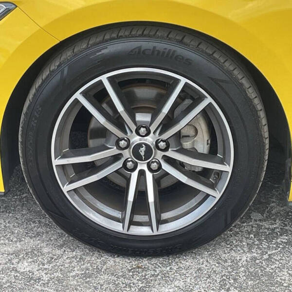 2016 Ford Mustang EcoBoost Premium