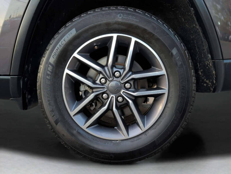 2020 Jeep Grand Cherokee